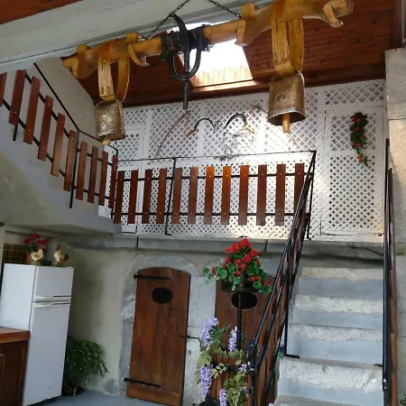 Alojamento de Acomodação e Pequeno-almoço Maison Palu *